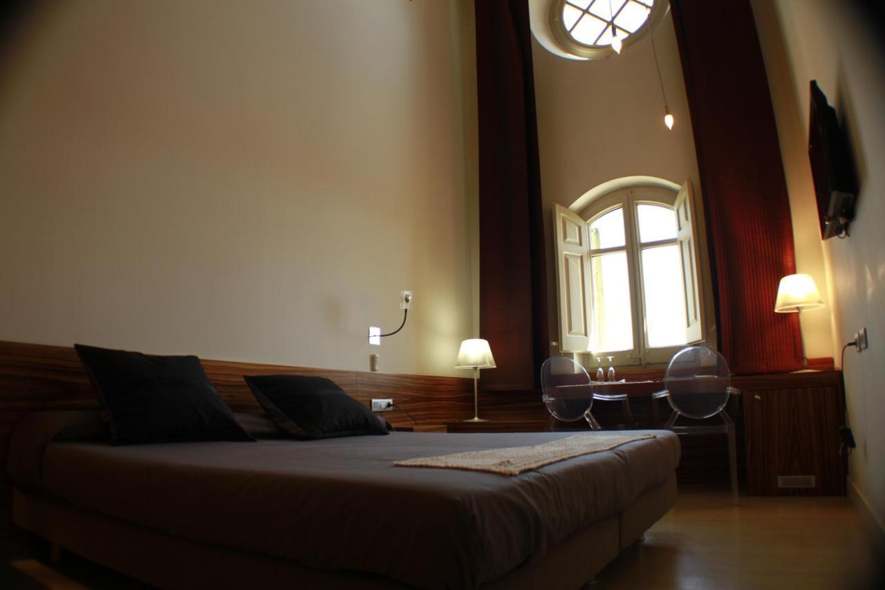 Hotel Sant Roc Solsona Bagian luar foto