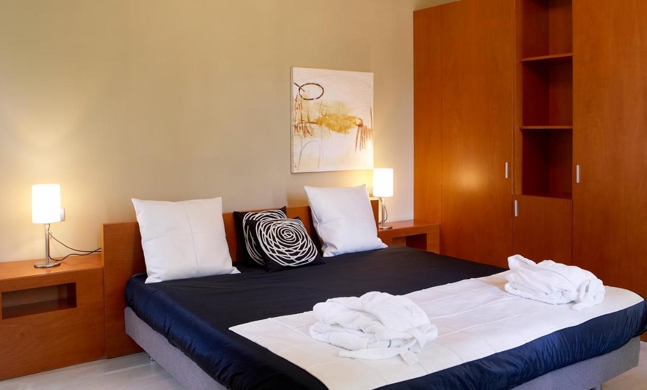 Hotel Sant Roc Solsona Bagian luar foto