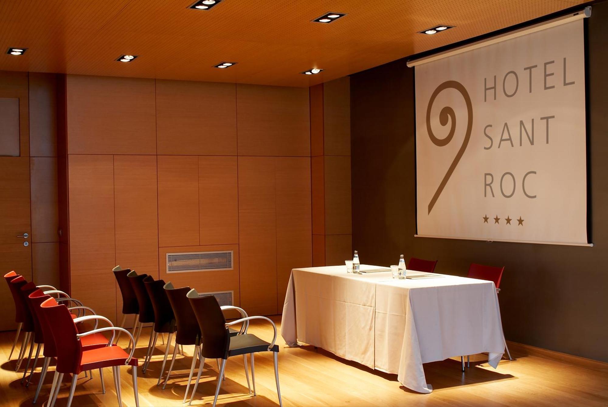 Hotel Sant Roc Solsona Bagian luar foto