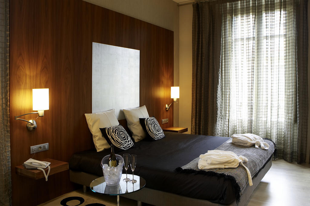 Hotel Sant Roc Solsona Bagian luar foto